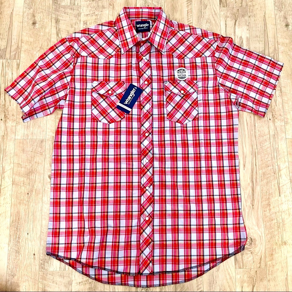 NWT -Wrangler- Mens Snap Front Short Sleeve Western Shirt